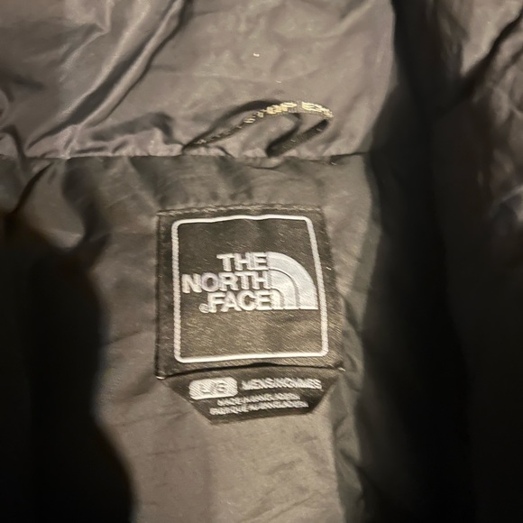 North face puffer - Picture 4 of 4